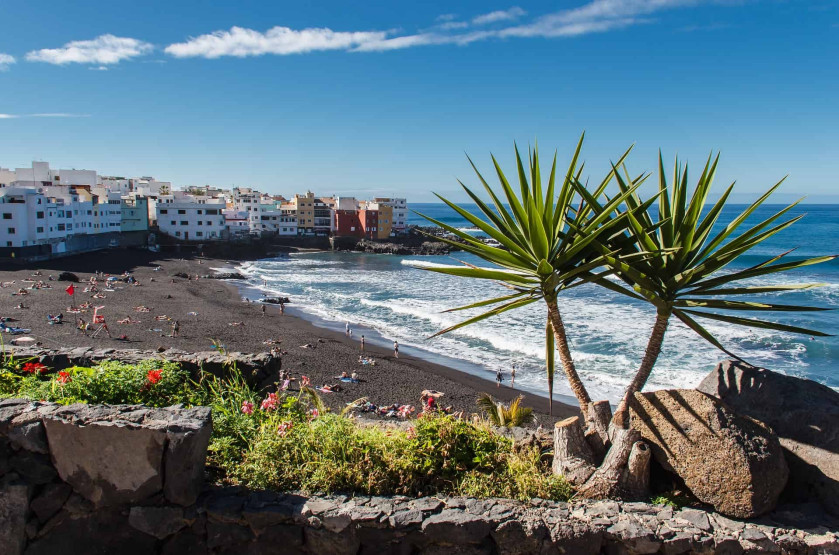 things to do in Puerto de la Cruz - Things to do in Puerto de la Cruz in the Canary Islands View onto Playa de Jardin in Puerto de la Cruz in Tenerife, Spain.