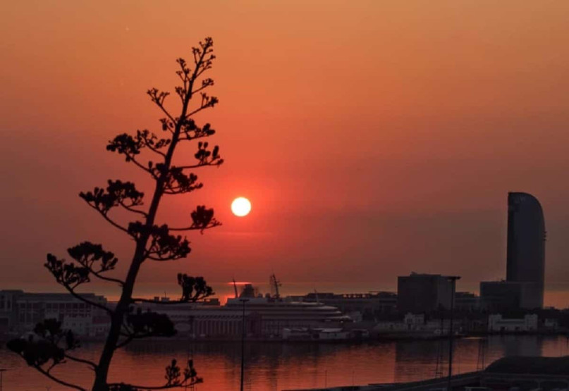 sunrise in barcelona - Things To Do at Sunrise in Barcelona sunrise in barcelona - Things To Do at Sunrise in Barcelona