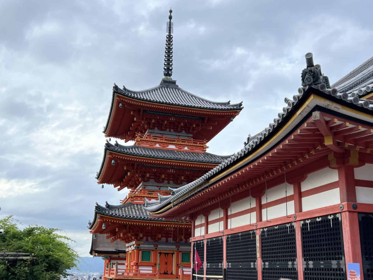 Travel Tips for Tokyo and Kyoto - Top Travel Tips for Tokyo and Kyoto Kiyumizu-dera Temple