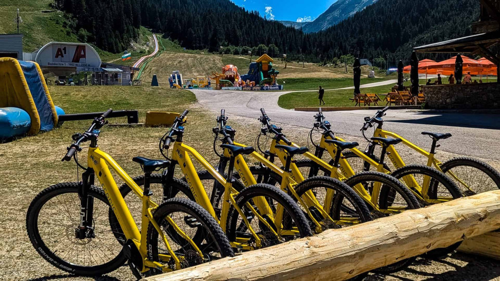 eBikes from Ski & Board Traventuria, Bansko, Bulgaria.