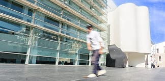 Things to Do in Barcelona: Our Barcelona Activity Guide Skaterboarder in Barcelona, Spain