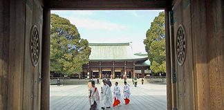 The Meiji Jingu Shrine in Tokyo - Homepage - Travel Dudes