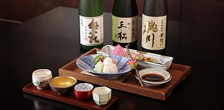 Japanese Etiquette: How to Act Like You’re Japanese Japanese etiquette - always sit down when you're eating.