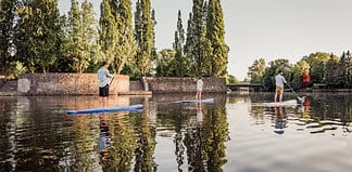 Hamburg: Wind, Water, and Wide Green Spaces Stand-up paddling in Hamburg