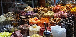 Explore the Culture and Traditions in Dubai Culture and traditions in Dubai