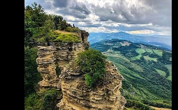 Hiking The Path of Gods Italy from Bologna to Florence - Homepage - Travel Dudes