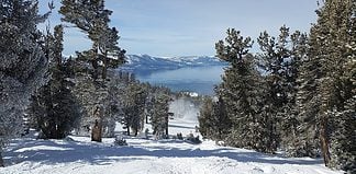 A Guide to the Ski Resorts in Lake Tahoe Ski resorts in Lake Tahoe