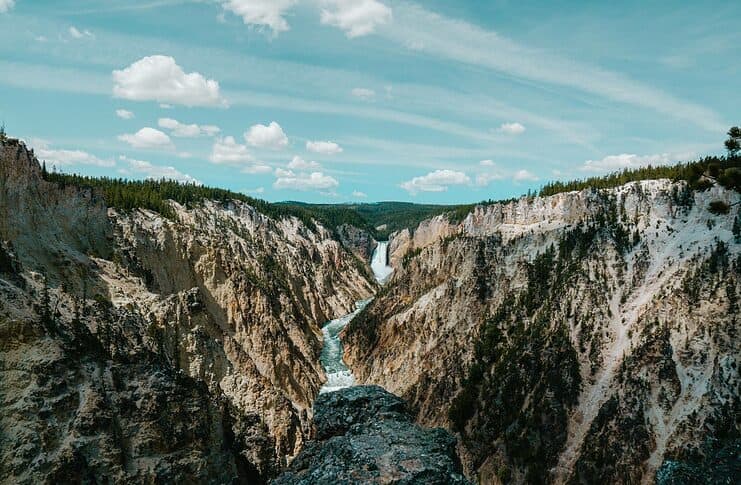 2 Days in Yellowstone National Park 2 days in Yellowstone National Park
