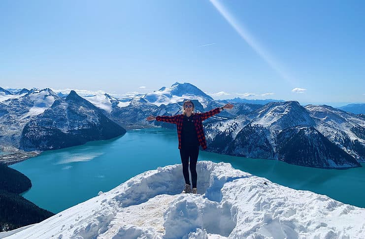 Canada Working Holiday: How to do it and What to Expect Helena Peters on her working holiday in Canada