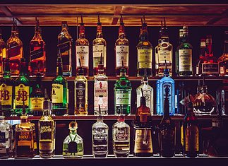 Top Coolest Bars in Barcelona Gin & Whiskey Collection