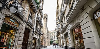 Where to Find the Best Vintage Shops in Barcelona Vintage shops in Barcelona, Spain