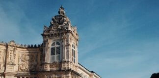 How to Buy Dolmabahce Palace Tickets & What to Expect Dolmabahce Palace in Istanbul