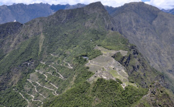 https://traveldudes.com/wp-content/uploads/2023/10/10-things-to-know-before-visiting-machu-picchu-huayna-picchu-mountain-356x220.jpg