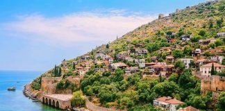 Top Things to Do in Alanya: A Complete Guide for Exploring the City Alanya coastline view with fortification wall.