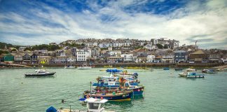 Ultimate Collection of Useful England Travel Tips Bay of St Ives in England, UK.