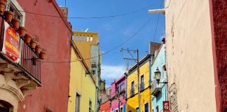 Top 10 Things to Do in Guanajuato in 2 Days Alley with colorful houses in Guanajuato, Mexico.