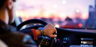 The Rise of Premium Chauffeur Services in a Post-Rideshare Era Chauffeur Service. Pic by Why Kei -unsplash.