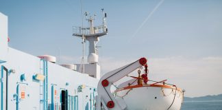 Discover Elba, Italy: Best Ferry Routes and Tips Take the ferry to Elba, Italy. Photo by Janesca -unsplash.