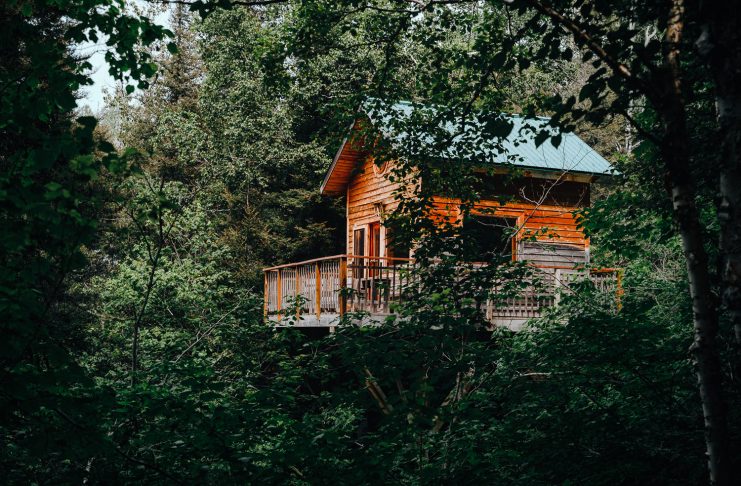 What Are the Best Family Camping Locations in Canada? Canopée Lit - 4 person Eau Frette cabin.