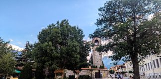 4 Day Bansko Itinerary for Romance and Adventure Old Town of Bansko, Bulgaria.