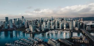 How to Spend 2 days in Vancouver, Canada Here's how to spend 2 days in Vancouver, Canada