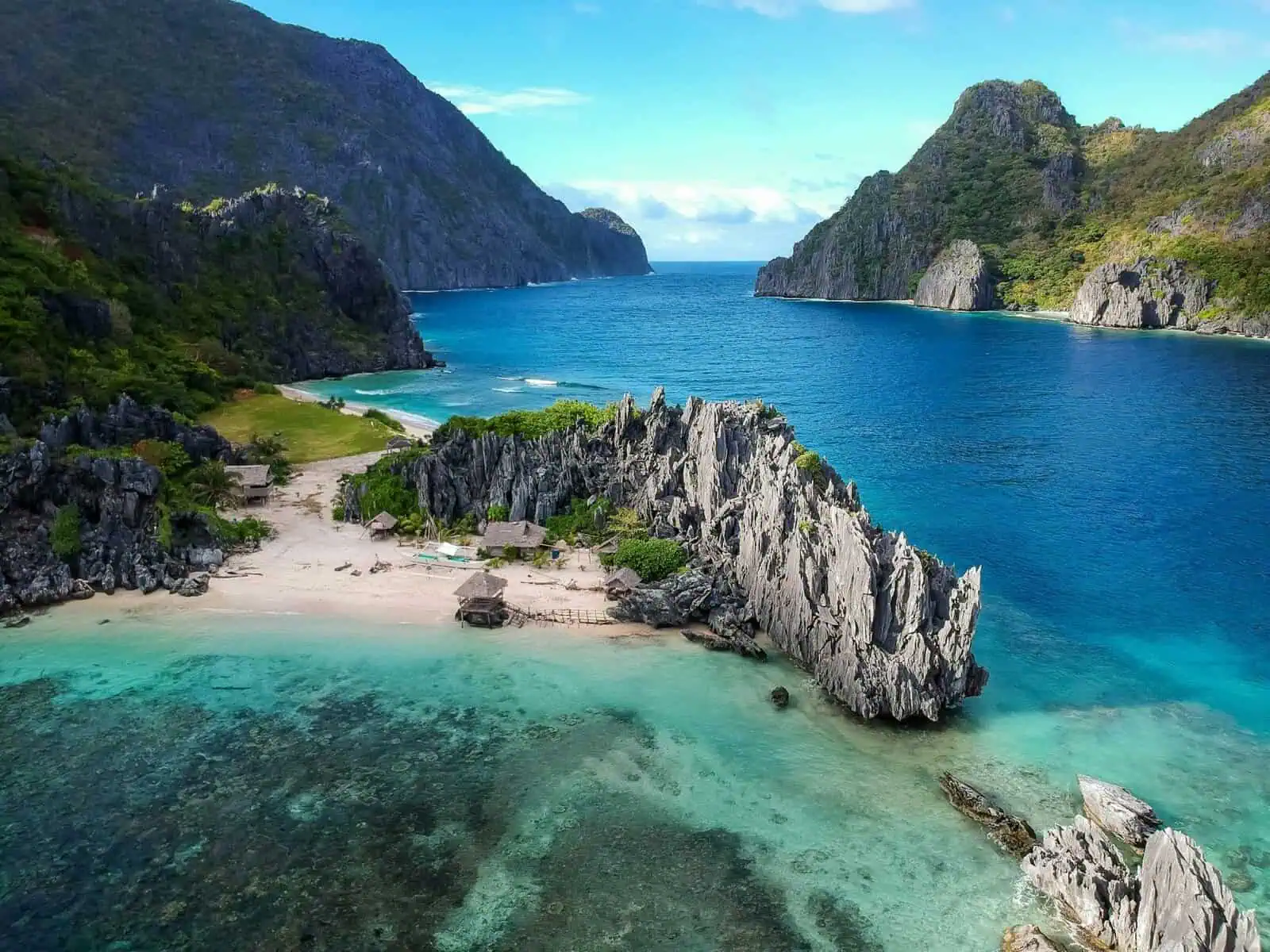 Tropical Getaways - 10 Best Destinations for Tropical Getaways On a Budget Beach in El Nido, Philippines, a great destination for tropical getaways