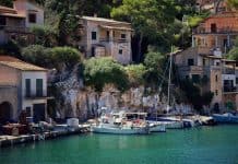 Traveling Through Spain? Stay Online Without a Local SIM Using eSIM Little sea port in Mallorca, Spain.