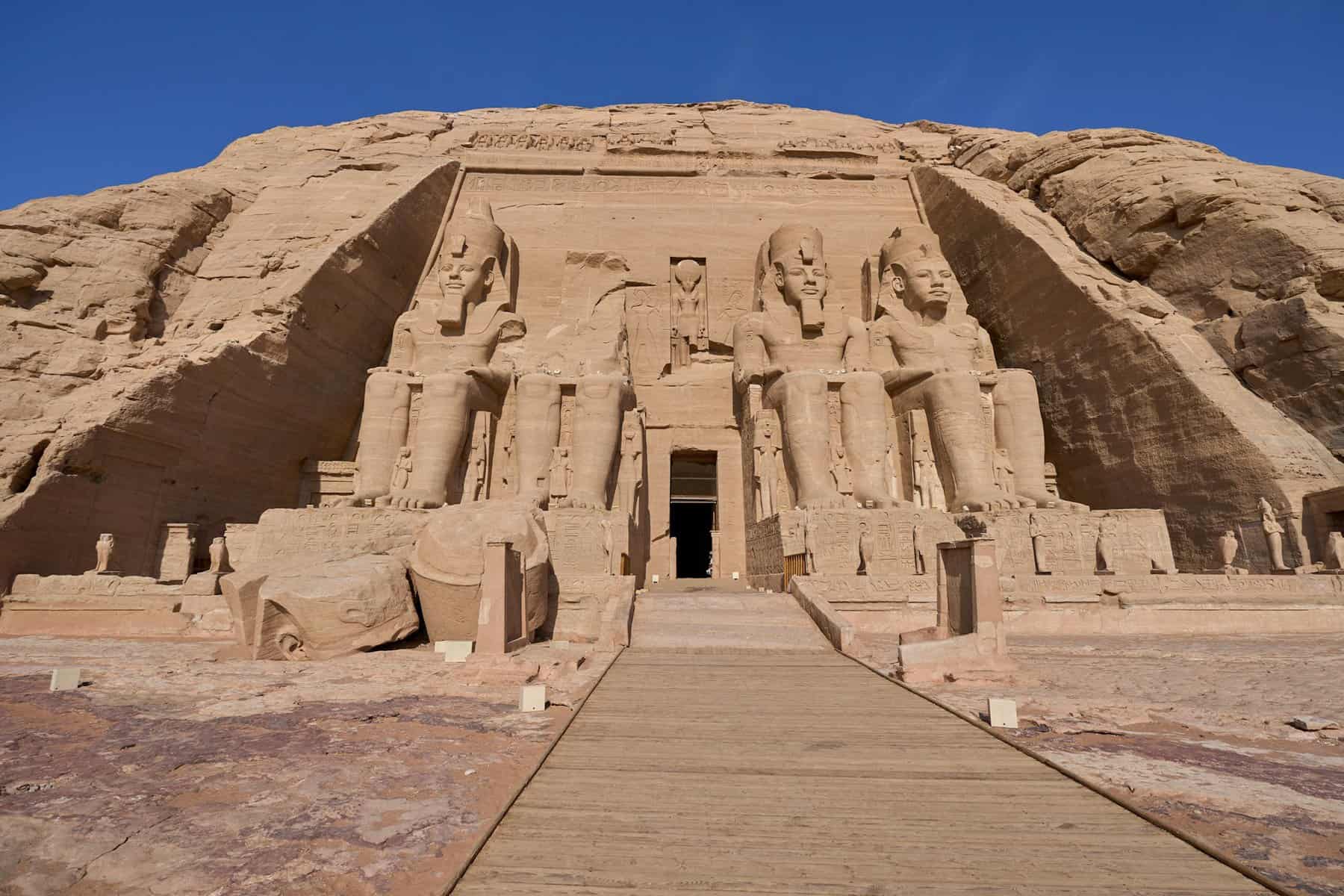 multi-day luxor and aswan trip - Multi-Day Luxor and Aswan Trip: An Unforgettable Nile Cruise Through Ancient Egypt Abu Simbel temple - The Great Temple of Ramesses II
