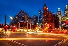 The Complete Guide to Toronto’s Nightlife for International Travelers Toronto at night, Canada.