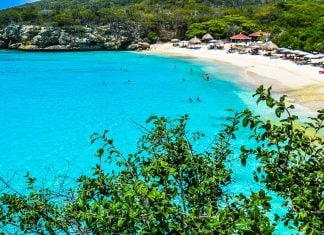 Essential travel tips for choosing the best all-inclusive resort in the Caribbean Beach resort in Curaçao, Caribbean.