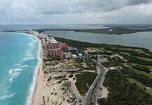 Safe Road Trip Tips: How to Plan, Prepare and Drive With Confidence