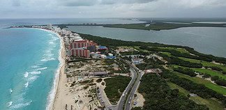 Safe Road Trip Tips: How to Plan, Prepare and Drive With Confidence