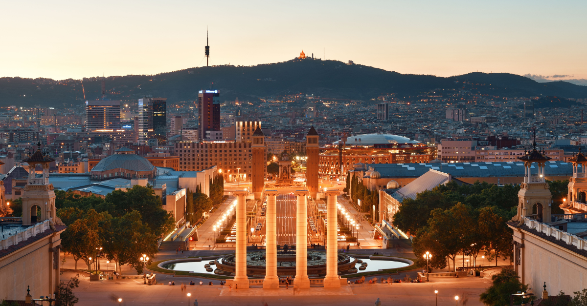 Plaça d’Espanya in Barcelona at night