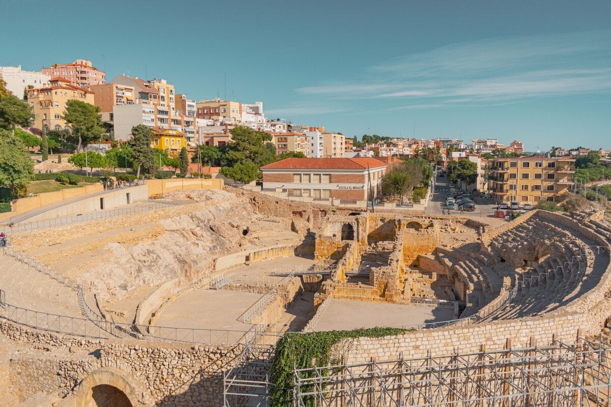 Day trip from Barcelona to Tarragona by train