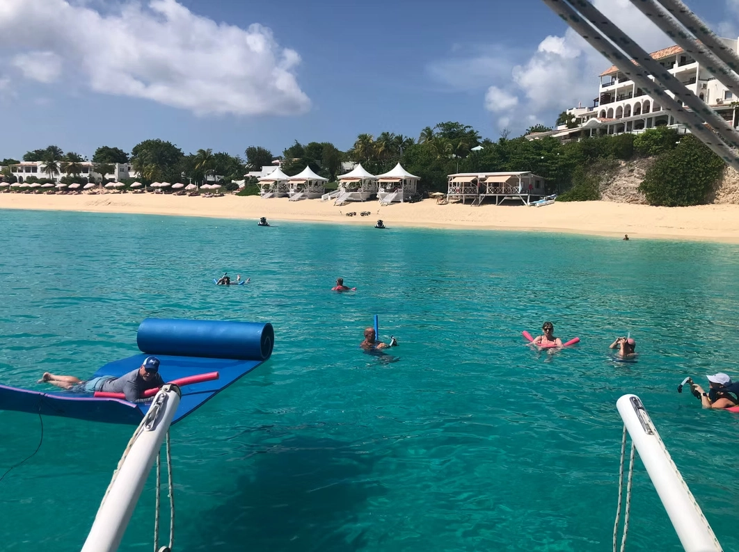 Private Boat Charter St Martin: Anguilla or St Barts?