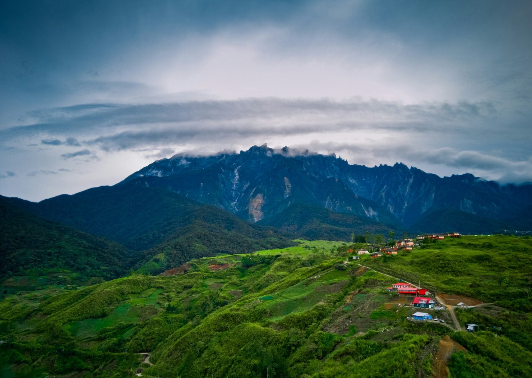 The Climb That Changes Your Sense of Scale: Climbing Mount Kinabalu The Climb That Changes Your Sense of Scale: Climbing Mount Kinabalu